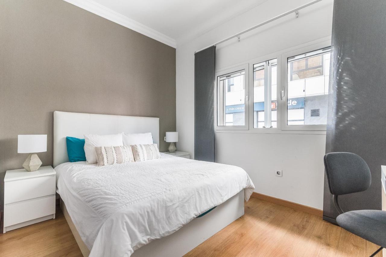 Home2Book Stylish Front Line Las Canteras Beach Лас Палмас де Гран Канария Екстериор снимка